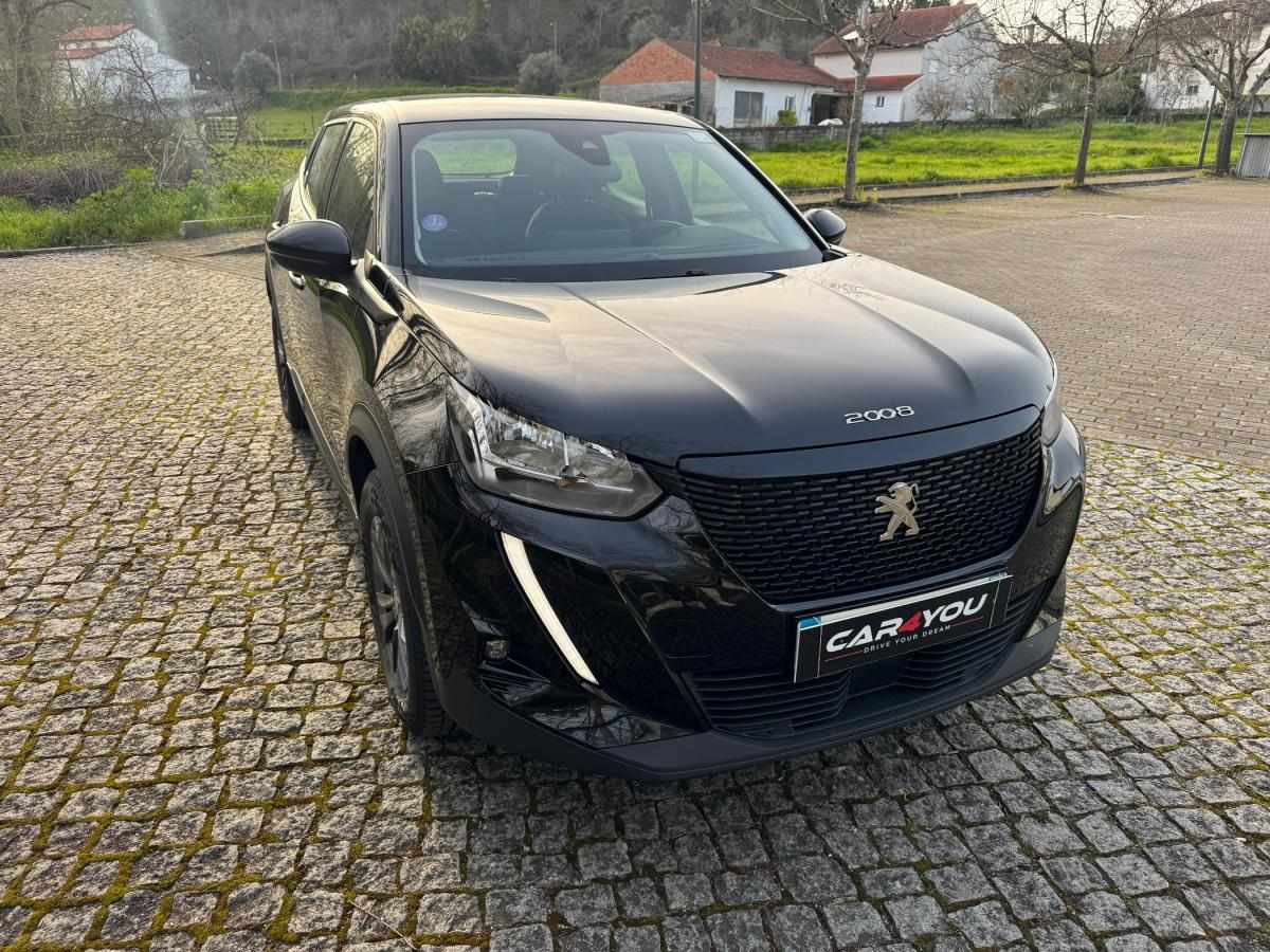 peugeot-2008-2022-gasolina-1199cc