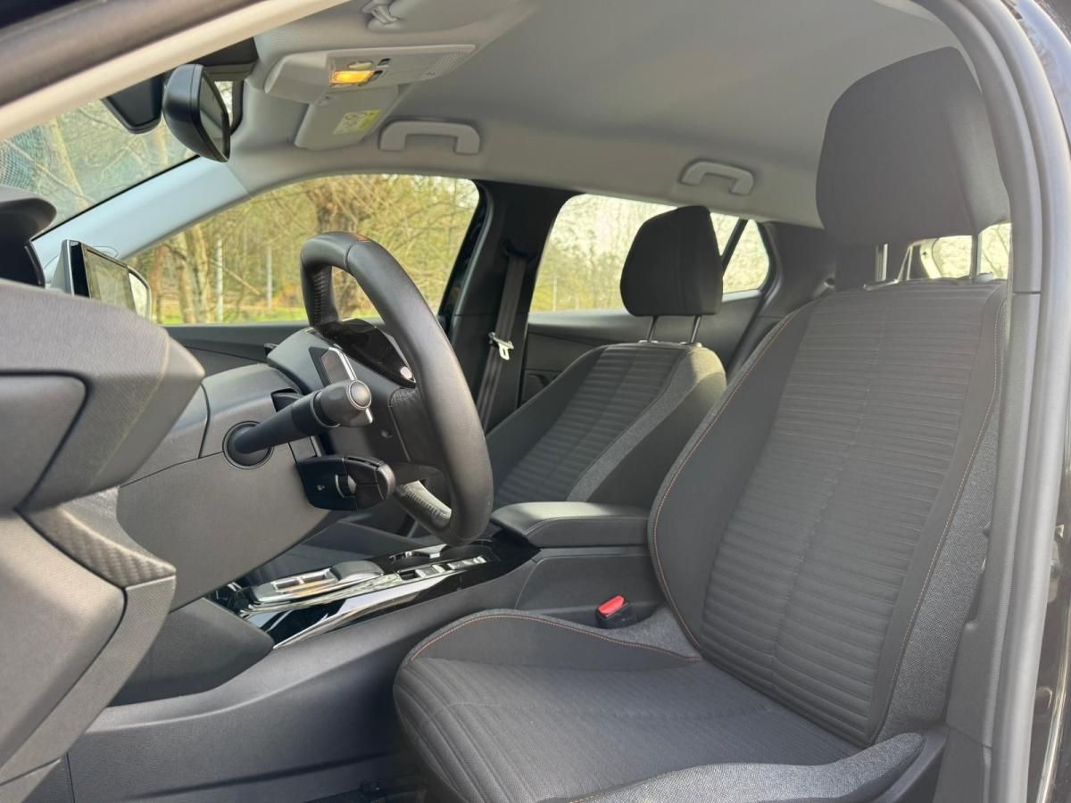 peugeot-2008-2022-gasolina-1199cc