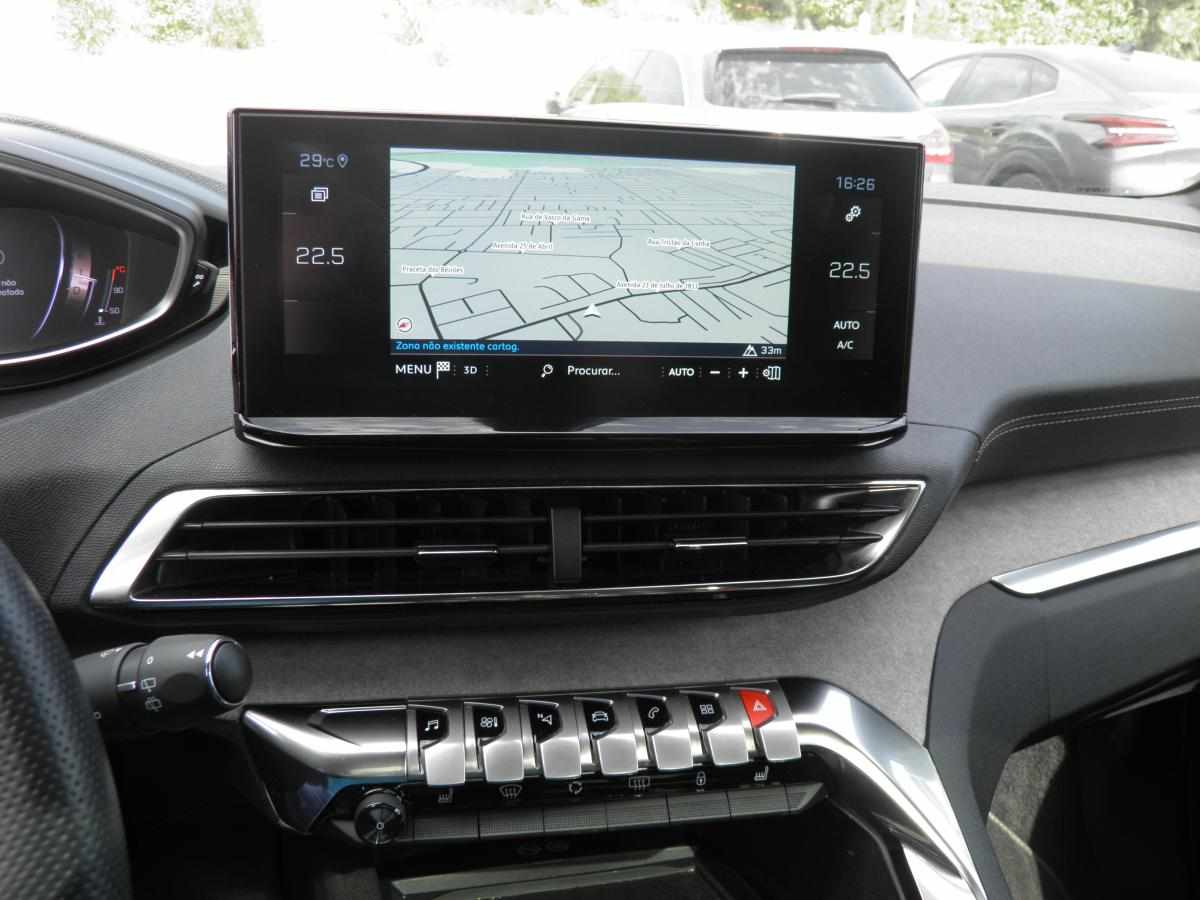 peugeot-5008-1-5-bluehdi-2023-diesel-1499cc