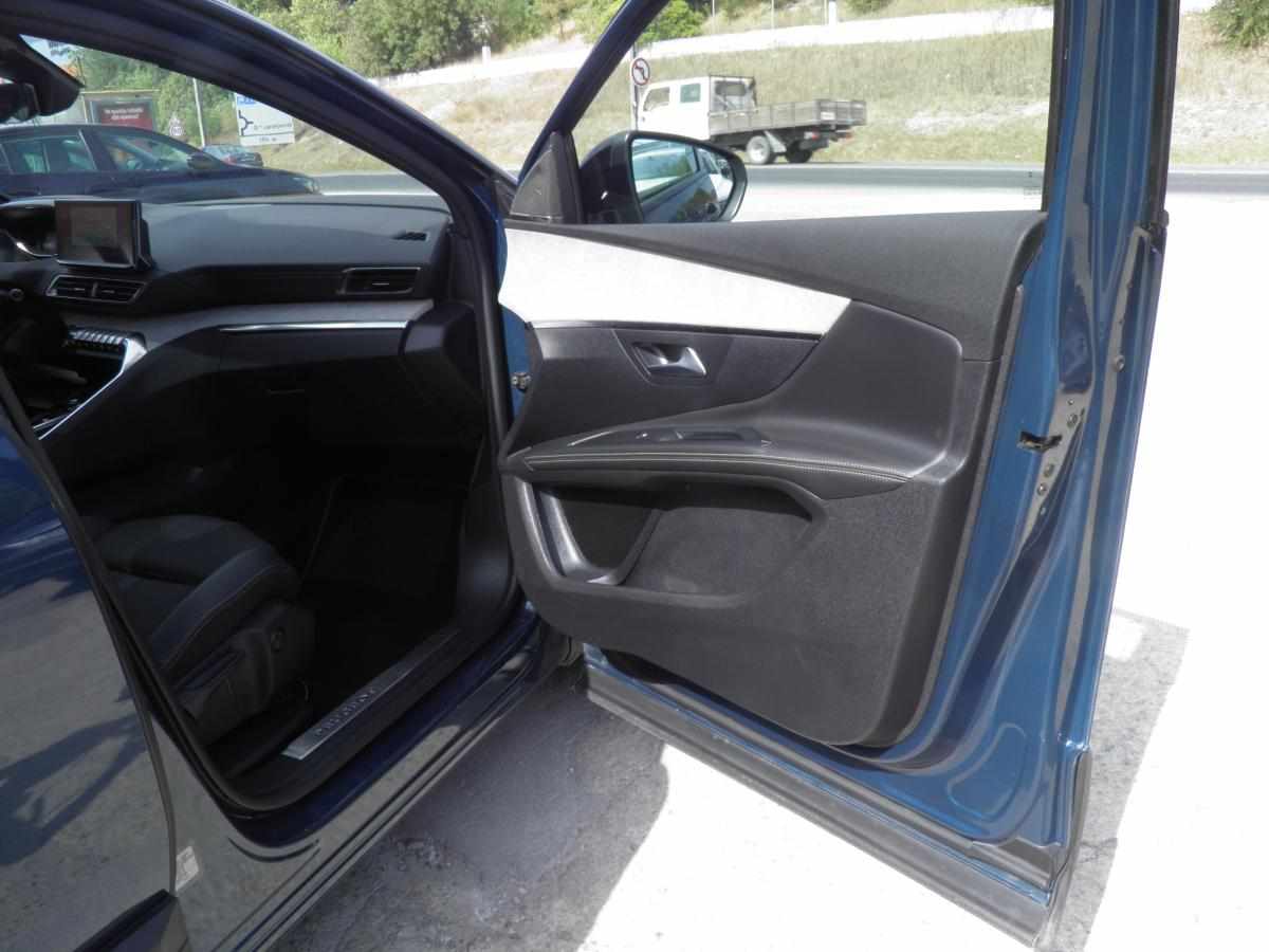 peugeot-5008-1-5-bluehdi-2023-diesel-1499cc
