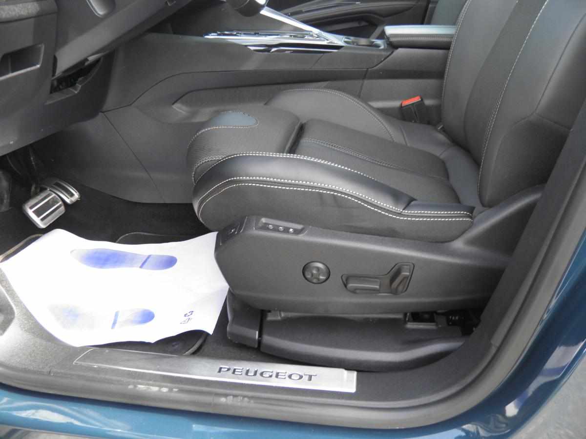 peugeot-5008-1-5-bluehdi-2023-diesel-1499cc