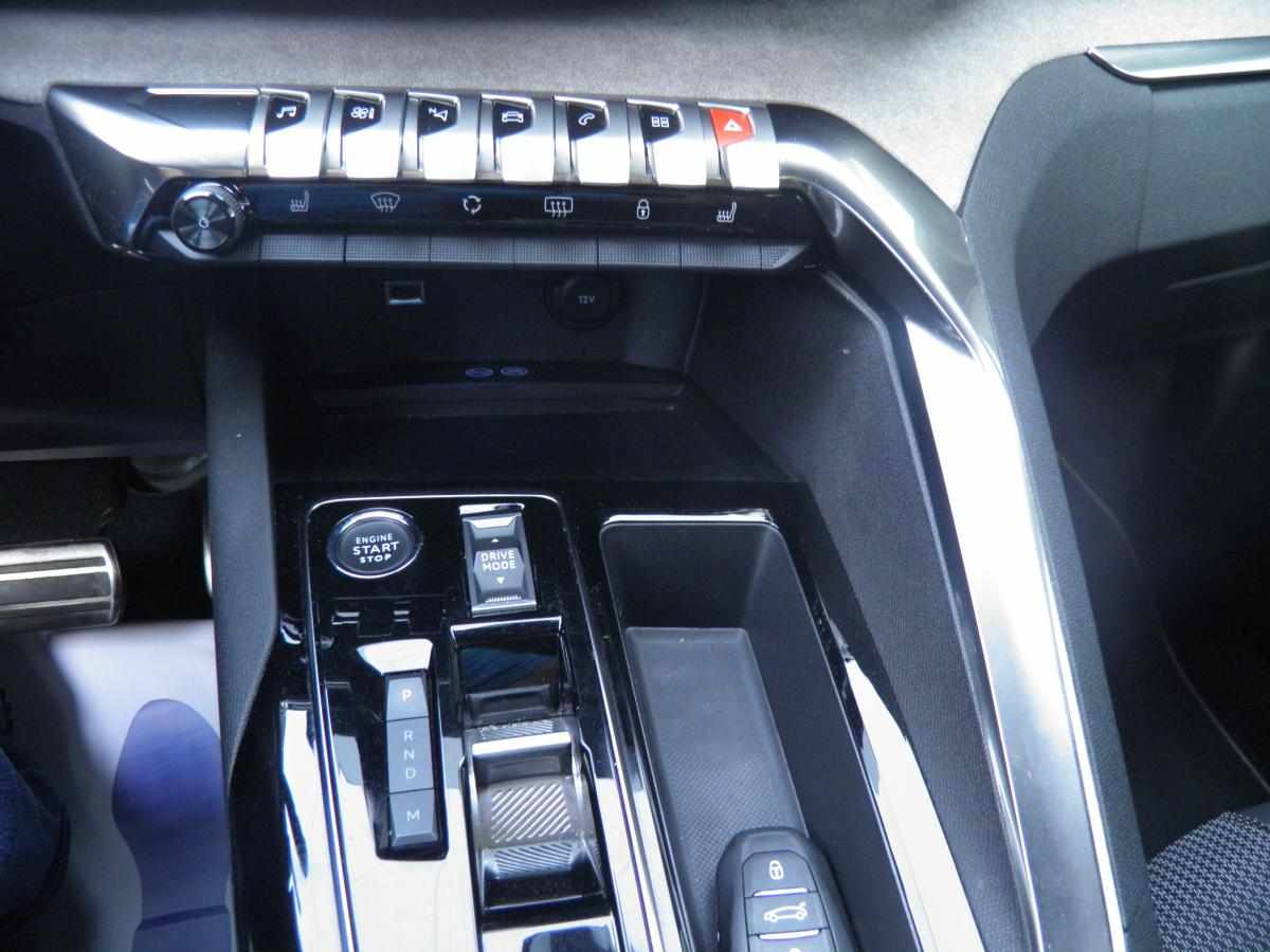 peugeot-5008-1-5-bluehdi-2023-diesel-1499cc