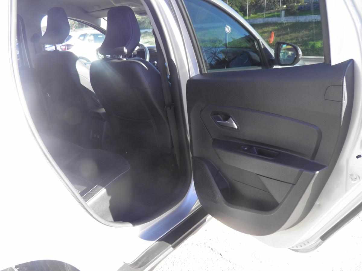 dacia-duster-1-0-tce-2022-gasolina-999cc