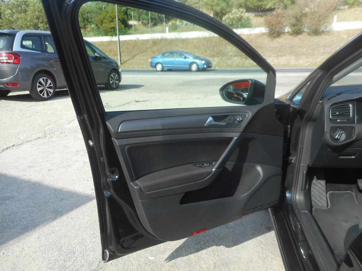 volkswagen-golf-1-6-tdi-bluemotion-2018-diesel-1598cc