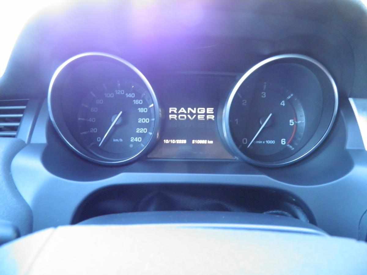 land-rover-range-rover-evoque-2-2-sd4-awd-2012-diesel-2179cc