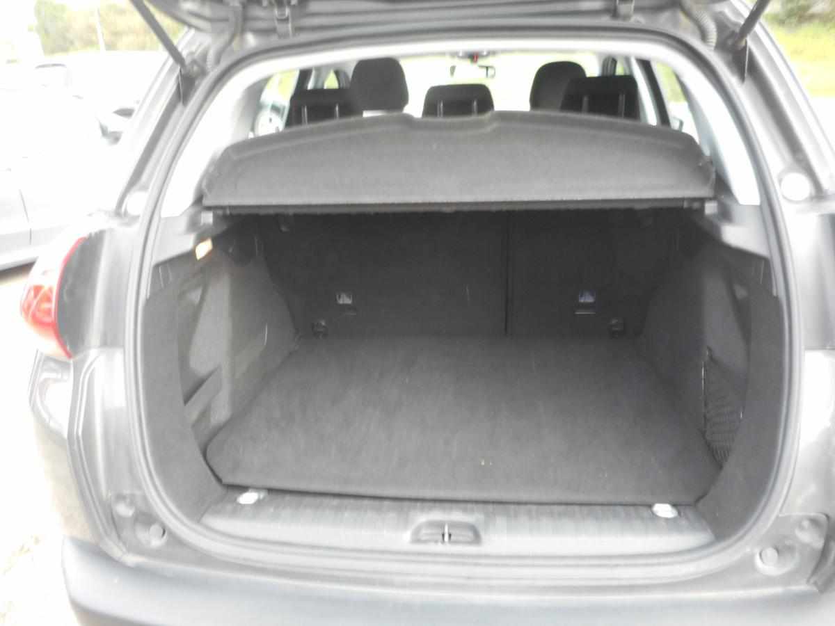 peugeot-2008-1-6-bluehdi-2017-diesel-1560cc
