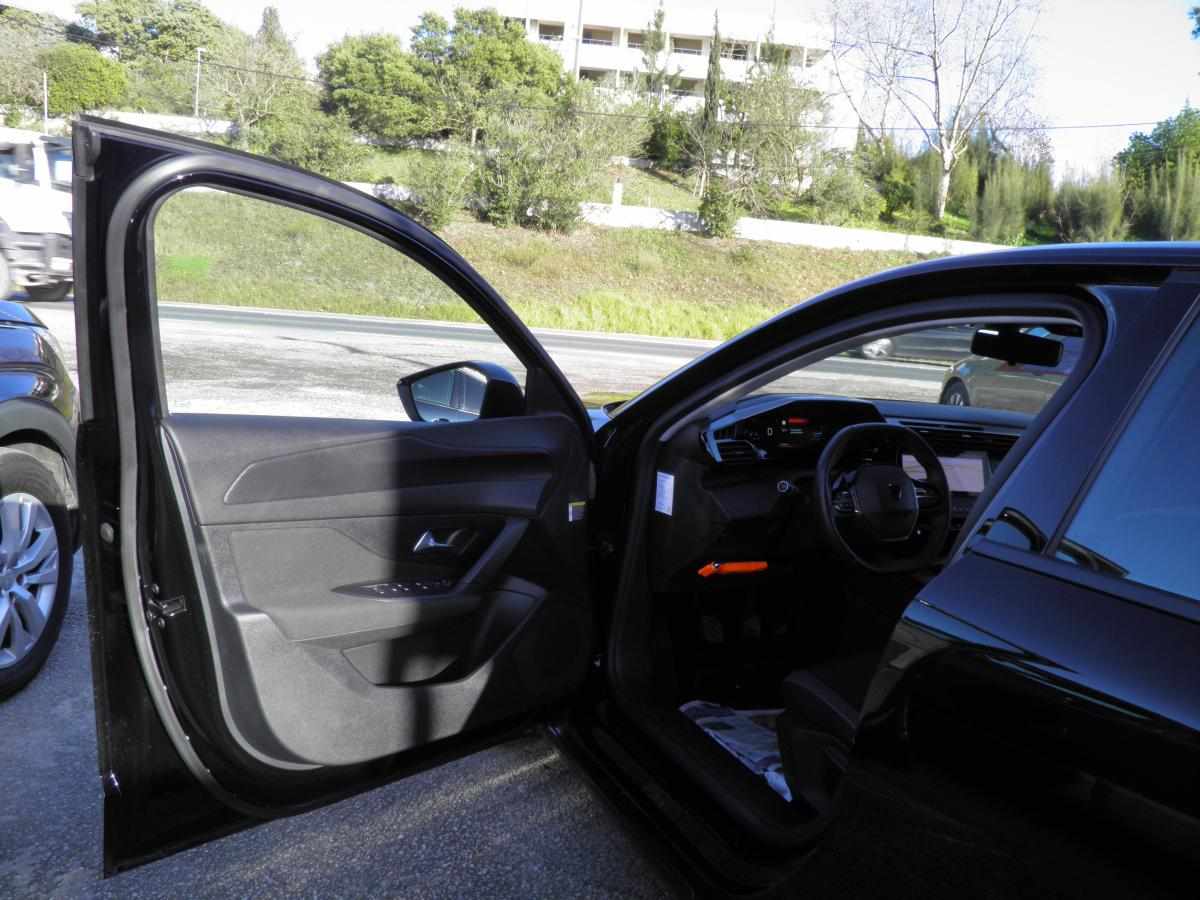 peugeot-308-sw-1-2-thp-2022-gasolina-1199cc