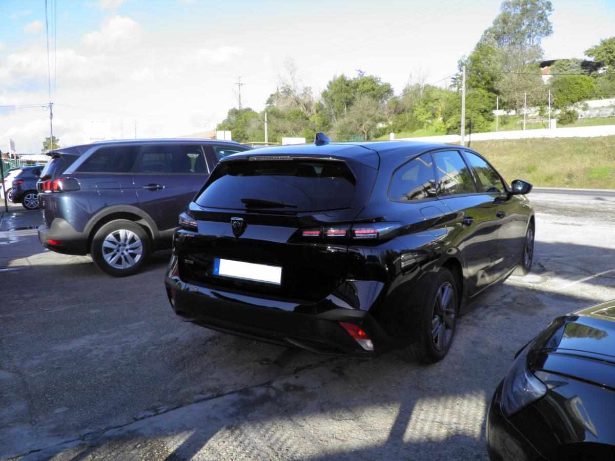 peugeot-308-sw-1-2-thp-2022-gasolina-1199cc