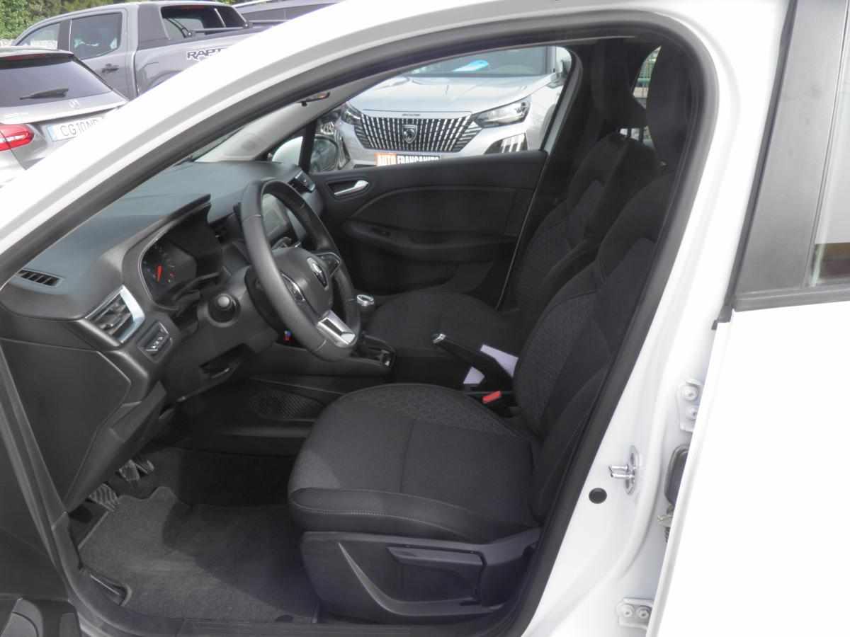 renault-clio-1-5-blue-dci-2021-diesel-1461cc