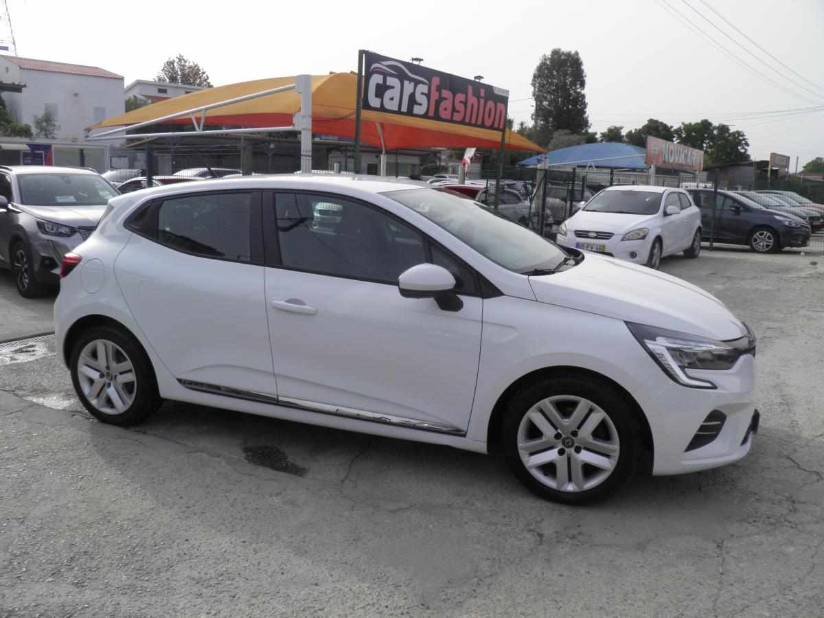 renault-clio-1-5-blue-dci-2021-diesel-1461cc