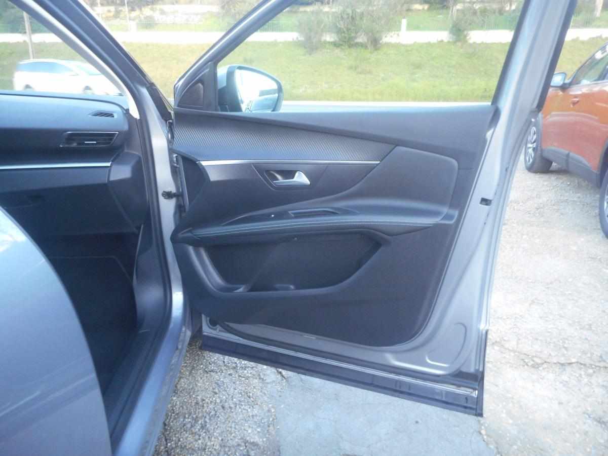 peugeot-3008-1-5-bluehdi-2021-diesel-1499cc