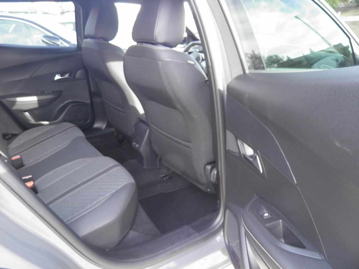 peugeot-2008-1-2-puretech-2024-gasolina-1199cc