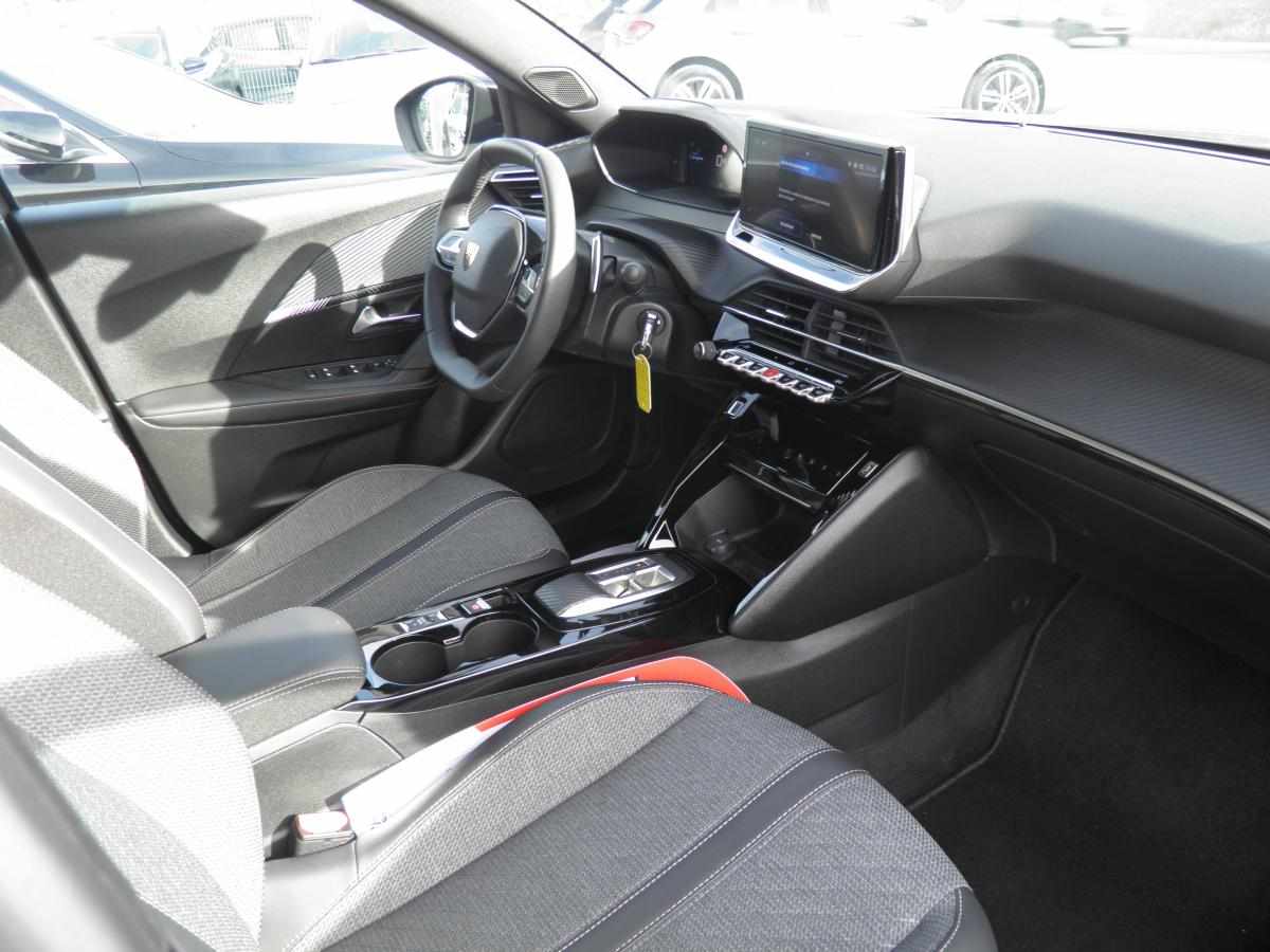 peugeot-2008-1-2-puretech-2024-gasolina-1199cc