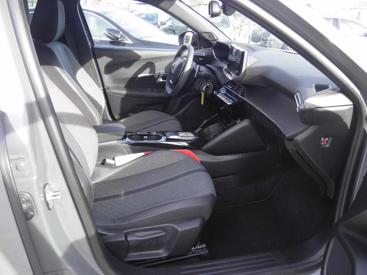 peugeot-2008-1-2-puretech-2024-gasolina-1199cc