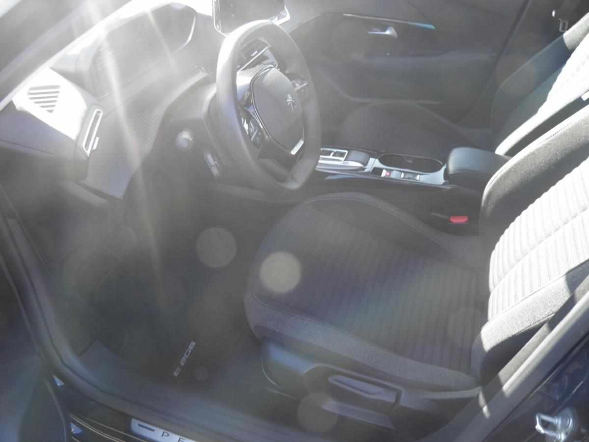 peugeot-e-208-ev-50-kwh-2023-eletrico