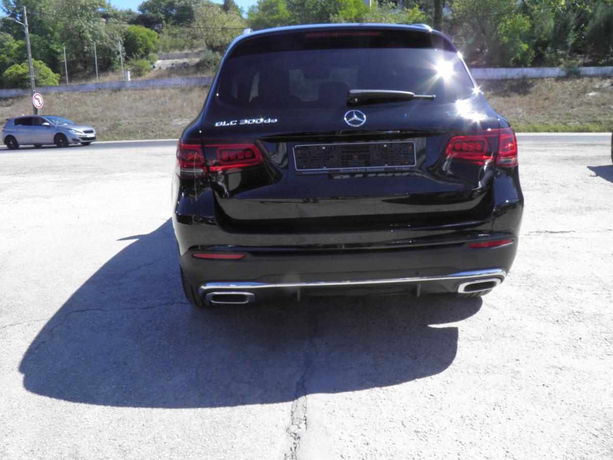 mercedes-benz-glc-300-de-4matic-2022-diesel-1950cc
