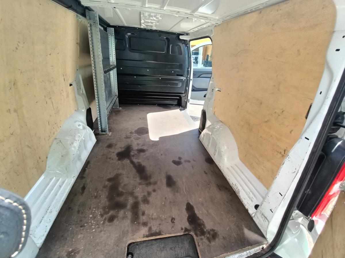 peugeot-expert-2-0-bluehdi-2021-diesel-1997cc