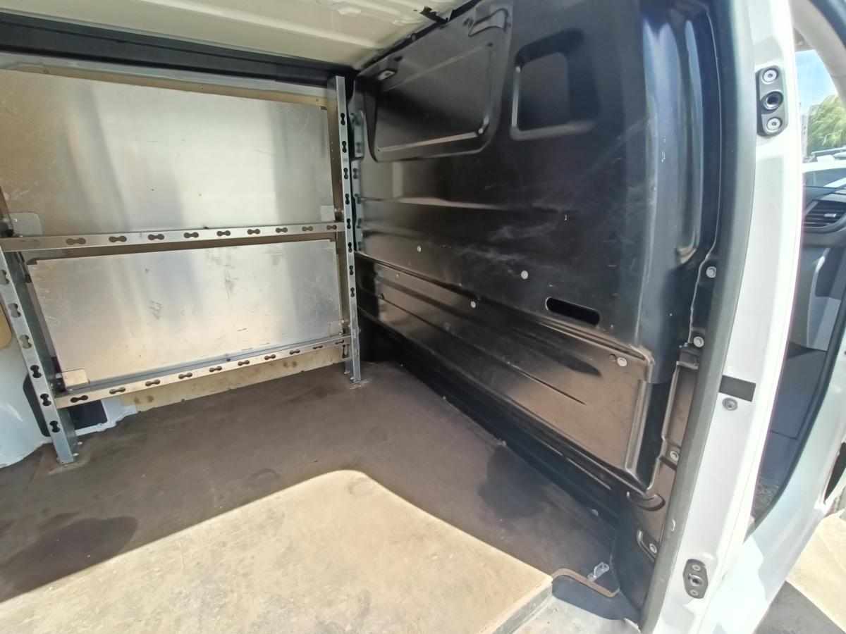 peugeot-expert-2-0-bluehdi-2021-diesel-1997cc