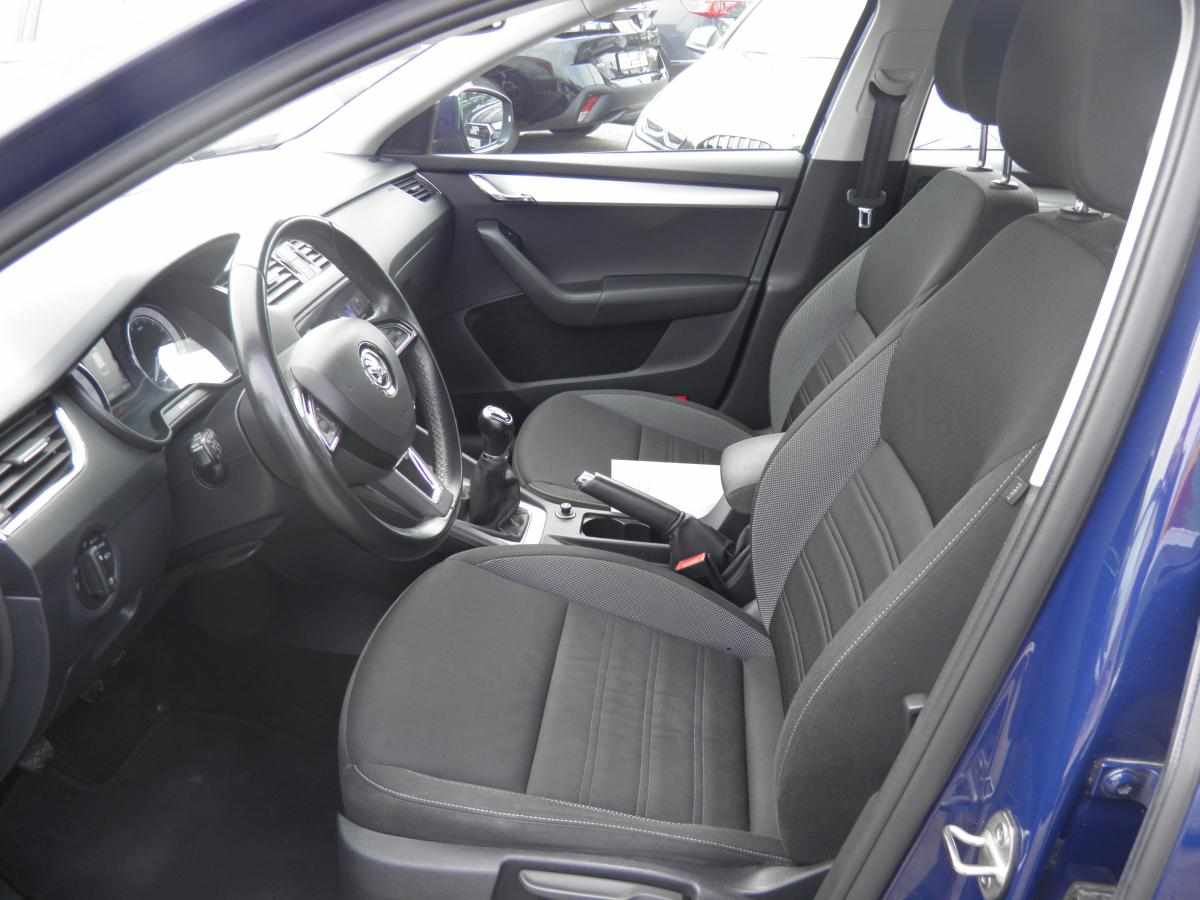 skoda-octavia-1-6-tdi-2018-diesel-1598cc