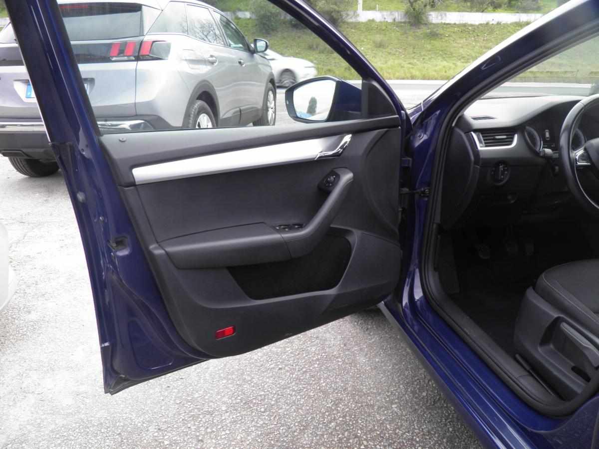skoda-octavia-1-6-tdi-2018-diesel-1598cc