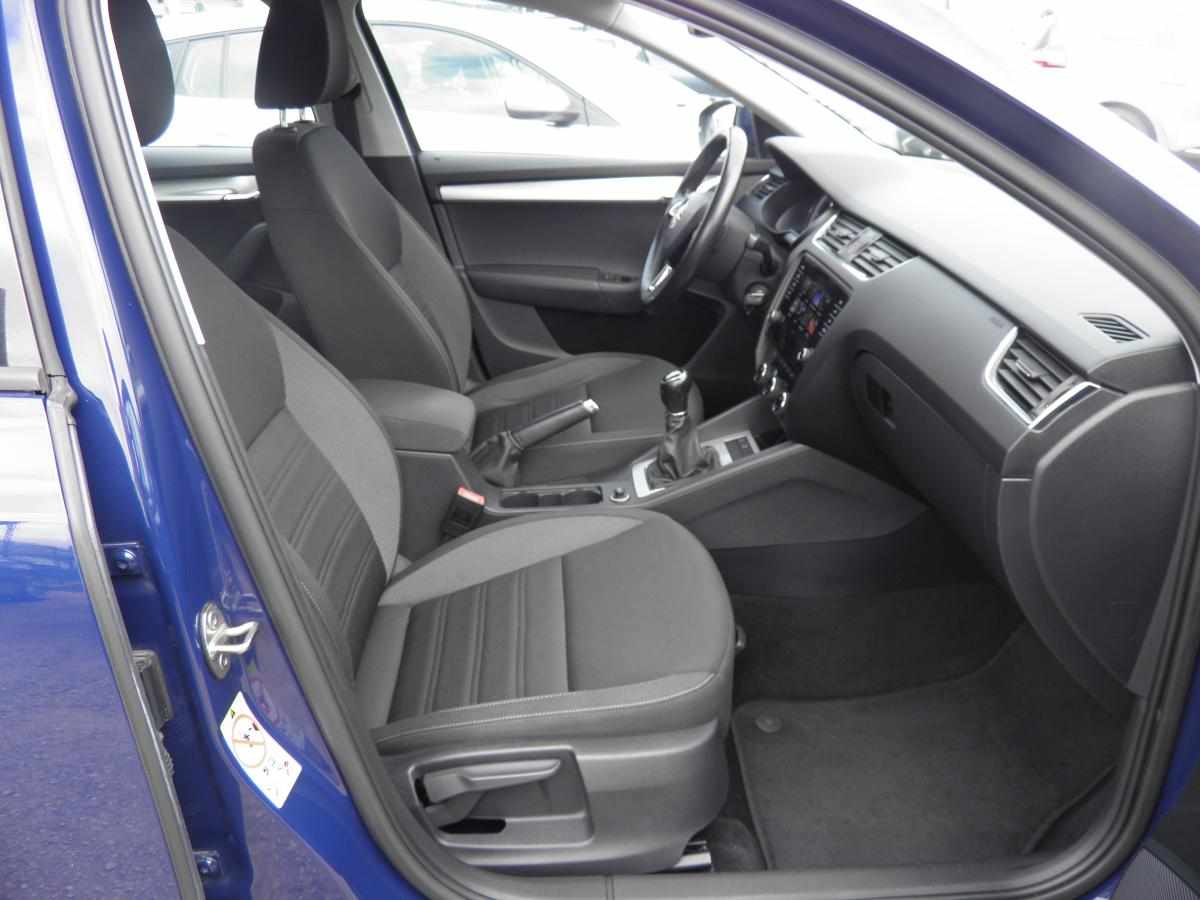 skoda-octavia-1-6-tdi-2018-diesel-1598cc