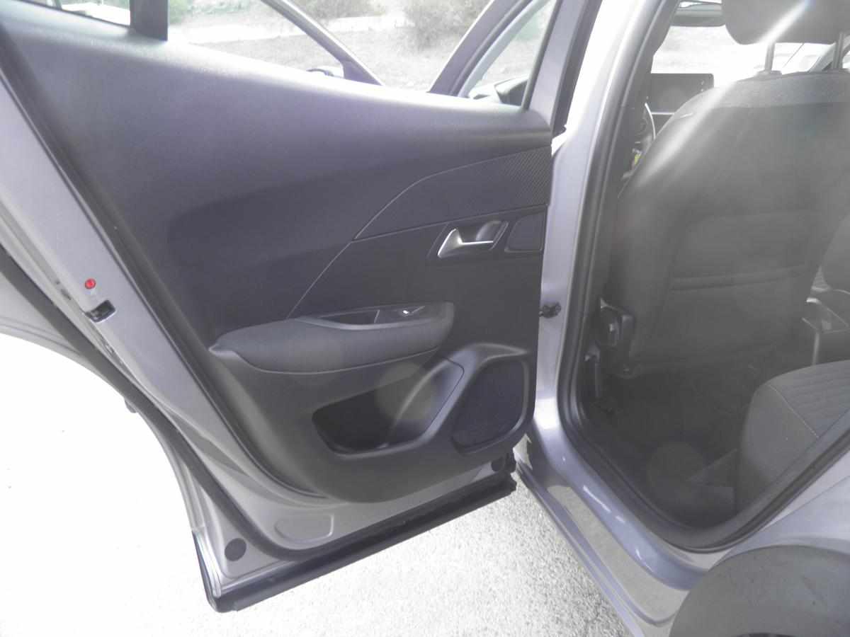 peugeot-2008-1-2-puretech-2021-gasolina-1199cc