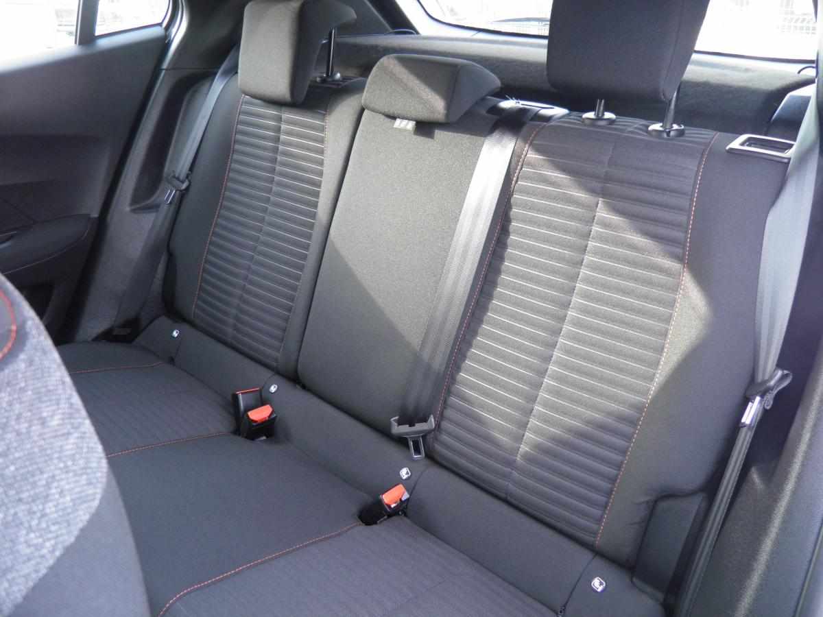 peugeot-2008-1-2-puretech-2021-gasolina-1199cc