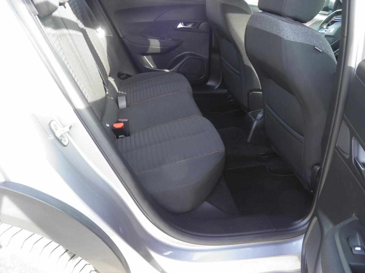 peugeot-2008-1-2-puretech-2021-gasolina-1199cc