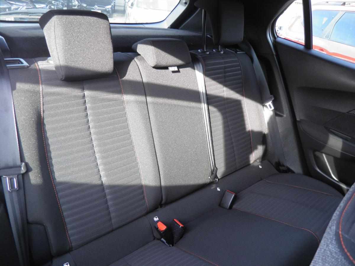 peugeot-2008-1-2-puretech-2021-gasolina-1199cc