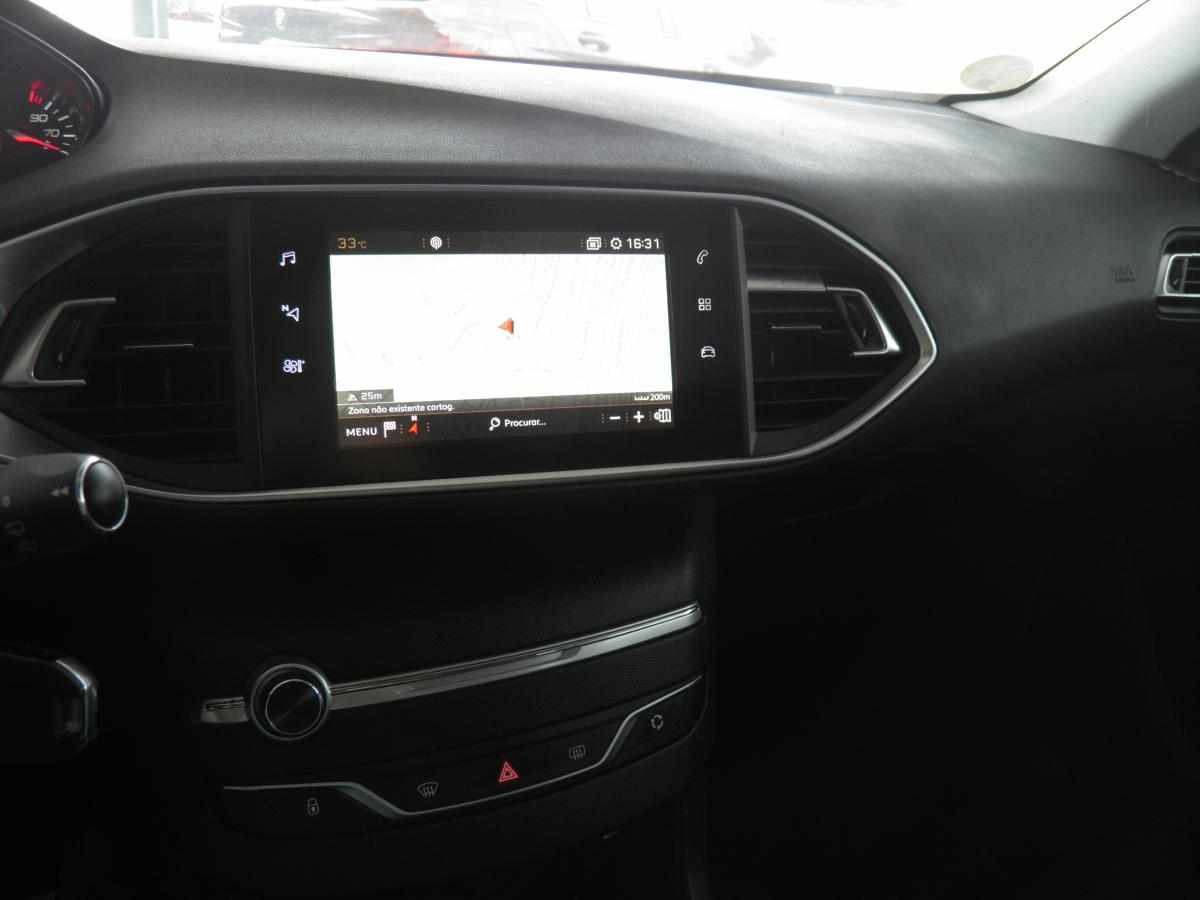 peugeot-308-1-5-bluehdi-2018-diesel-1499cc
