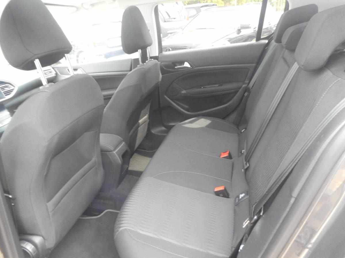 peugeot-308-1-2-e-thp-2017-gasolina-1199cc
