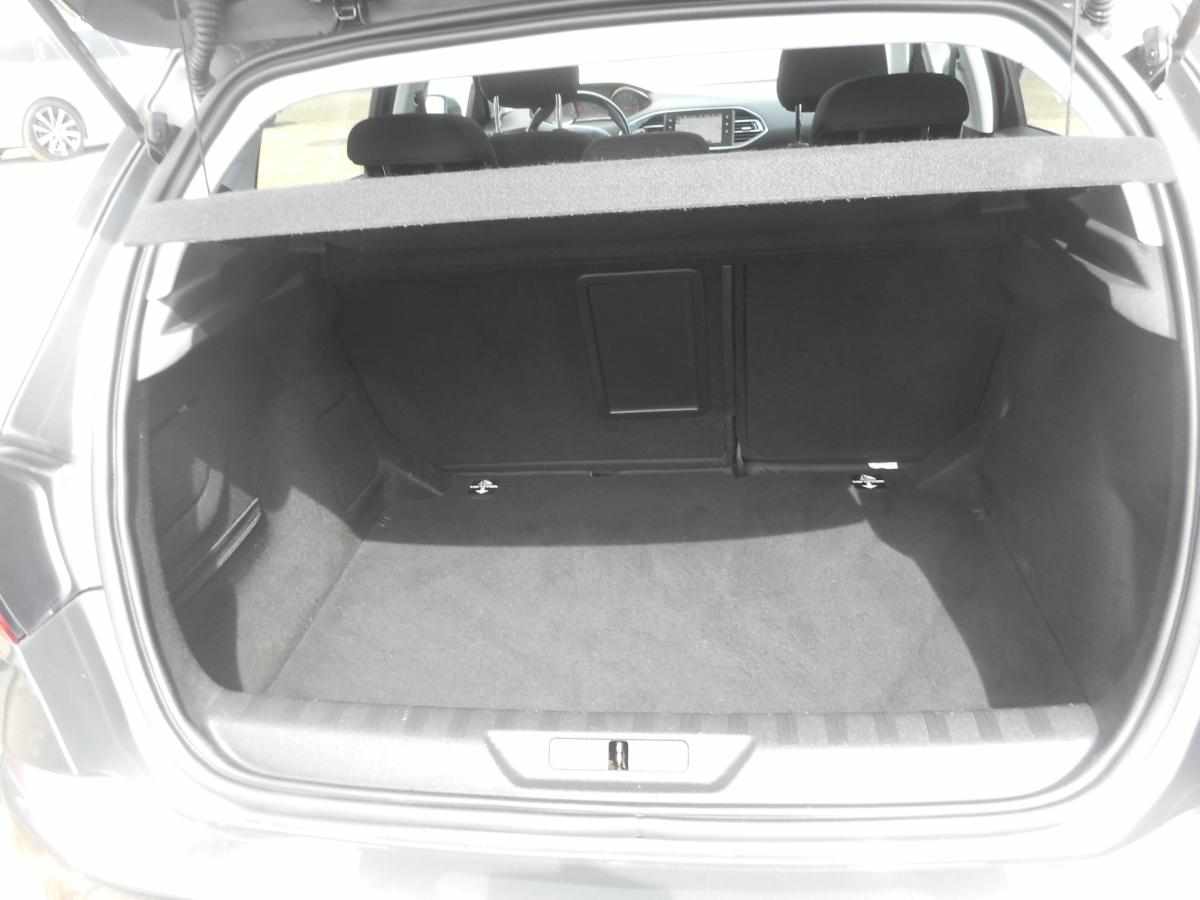 peugeot-308-1-2-e-thp-2017-gasolina-1199cc