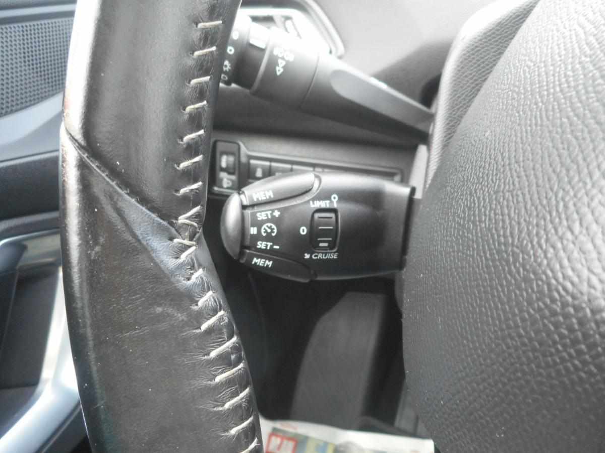 peugeot-308-1-2-e-thp-2017-gasolina-1199cc