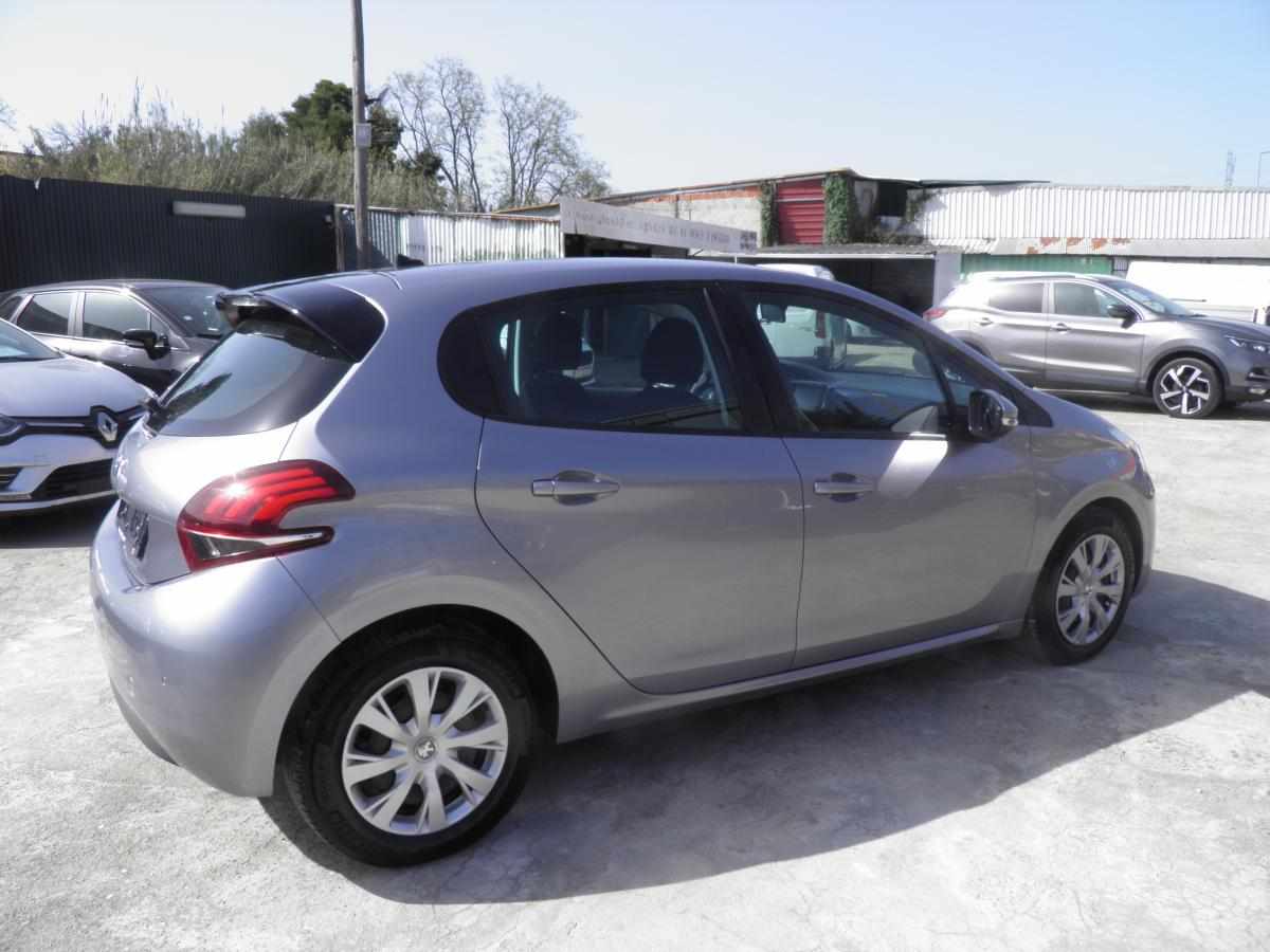peugeot-208-1-5-bluehdi-2019-diesel-1499cc