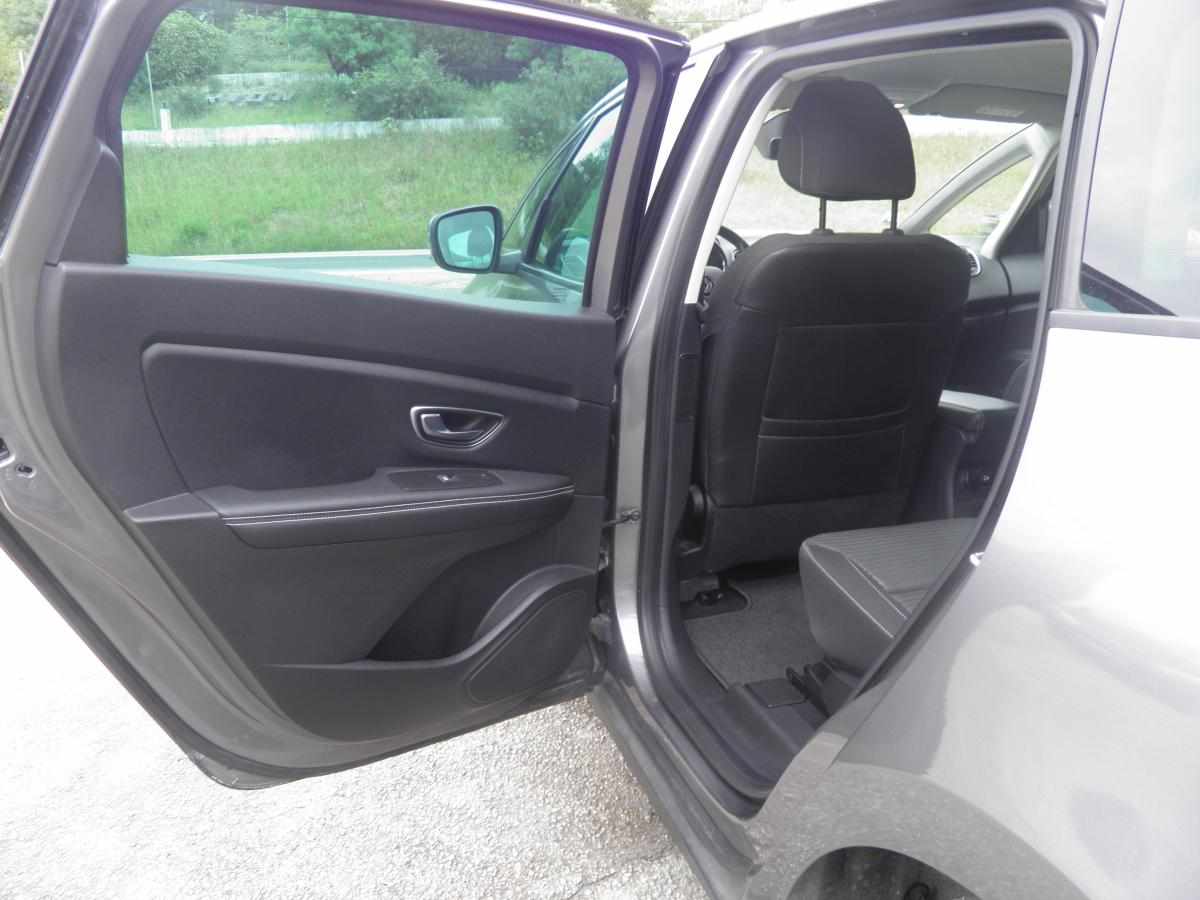 renault-grand-scenic-2019-diesel-1750cc