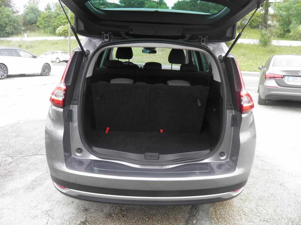 renault-grand-scenic-2019-diesel-1750cc