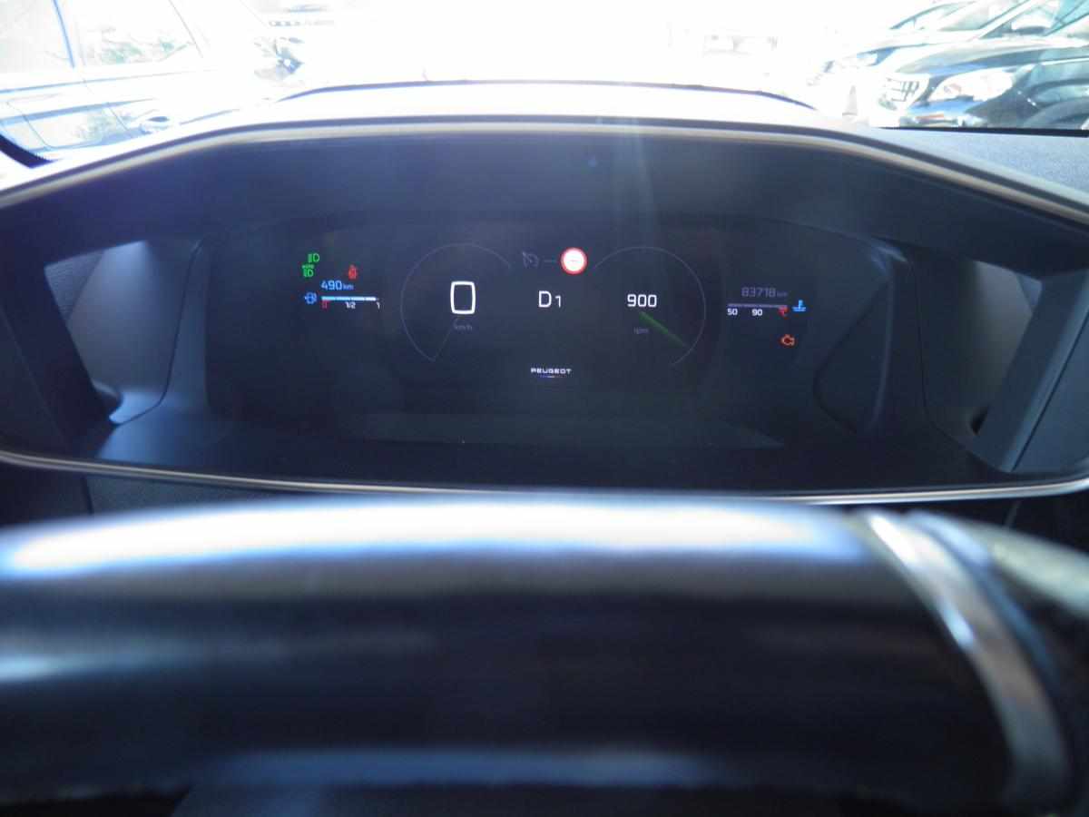 peugeot-2008-1-2-puretech-2023-gasolina-1199cc