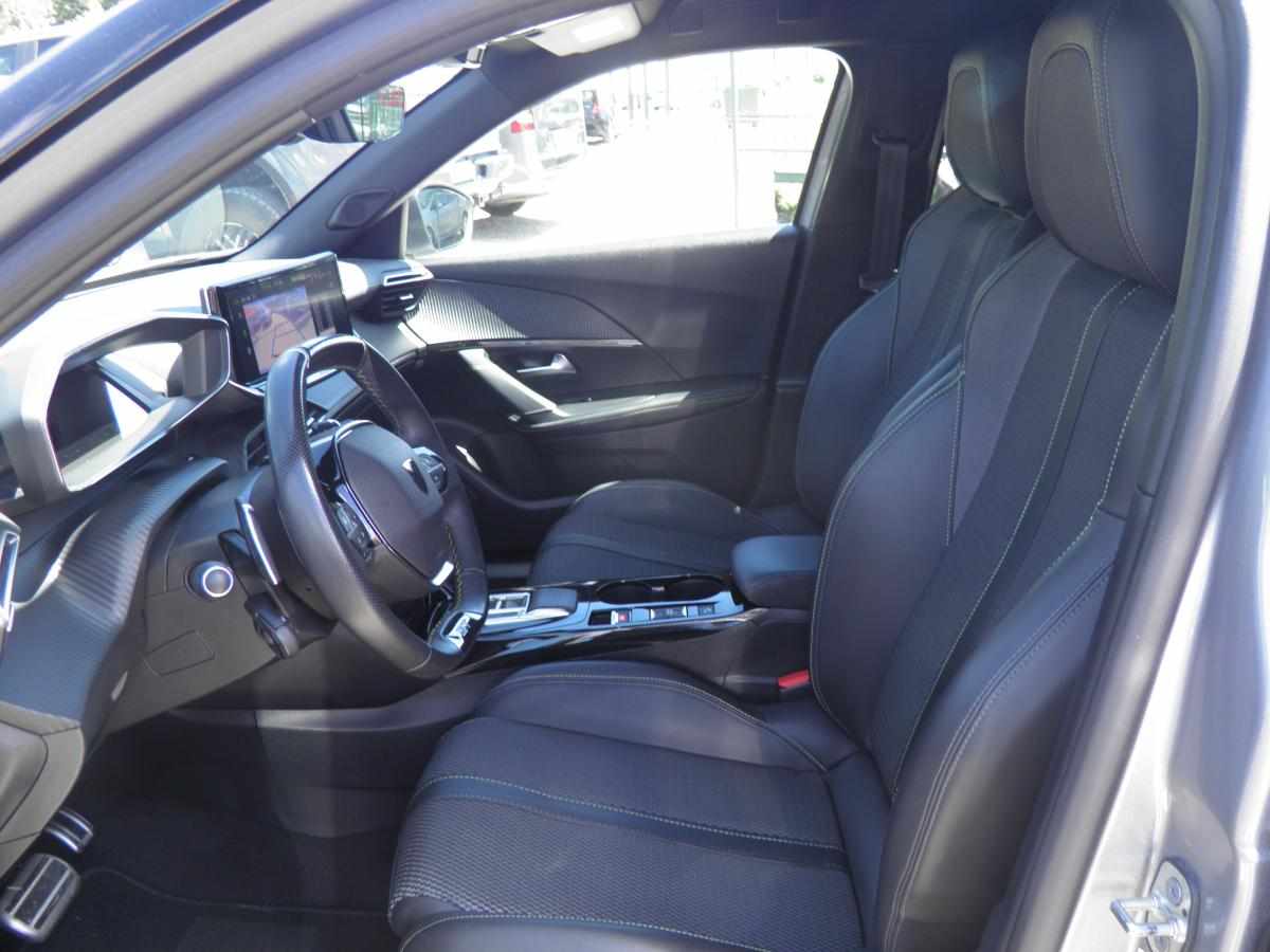 peugeot-2008-1-2-puretech-2023-gasolina-1199cc