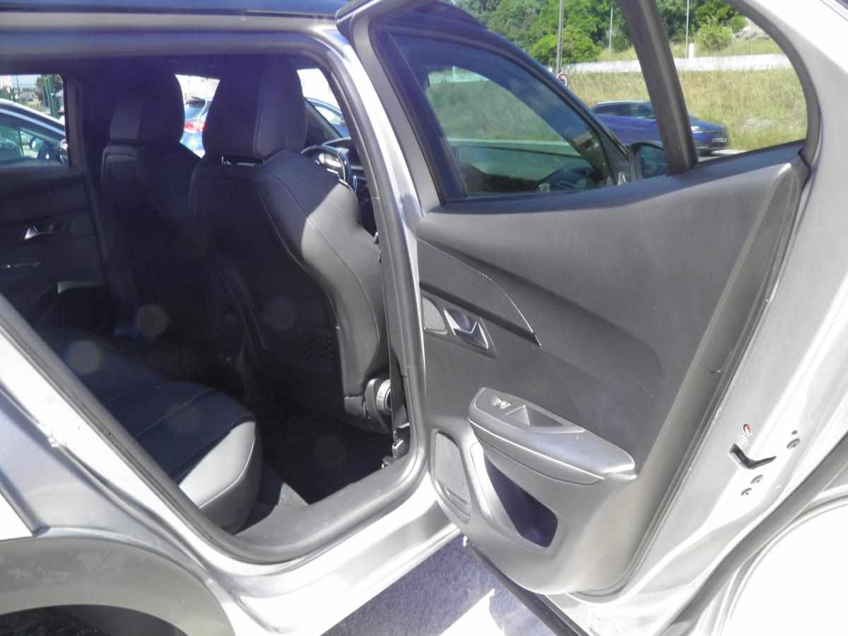 peugeot-2008-1-2-puretech-2023-gasolina-1199cc