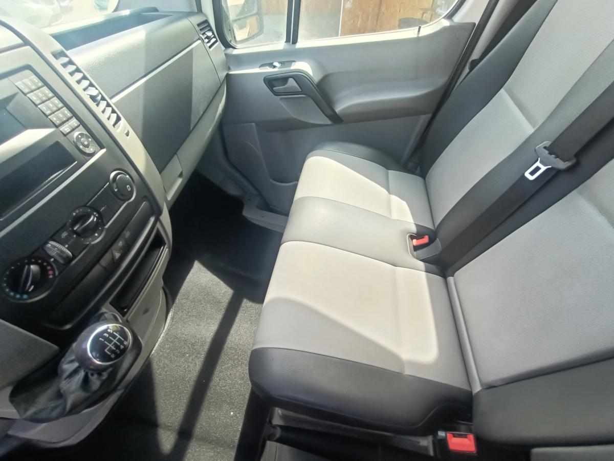 volkswagen-crafter-2-0-tdi-2017-diesel-1968cc