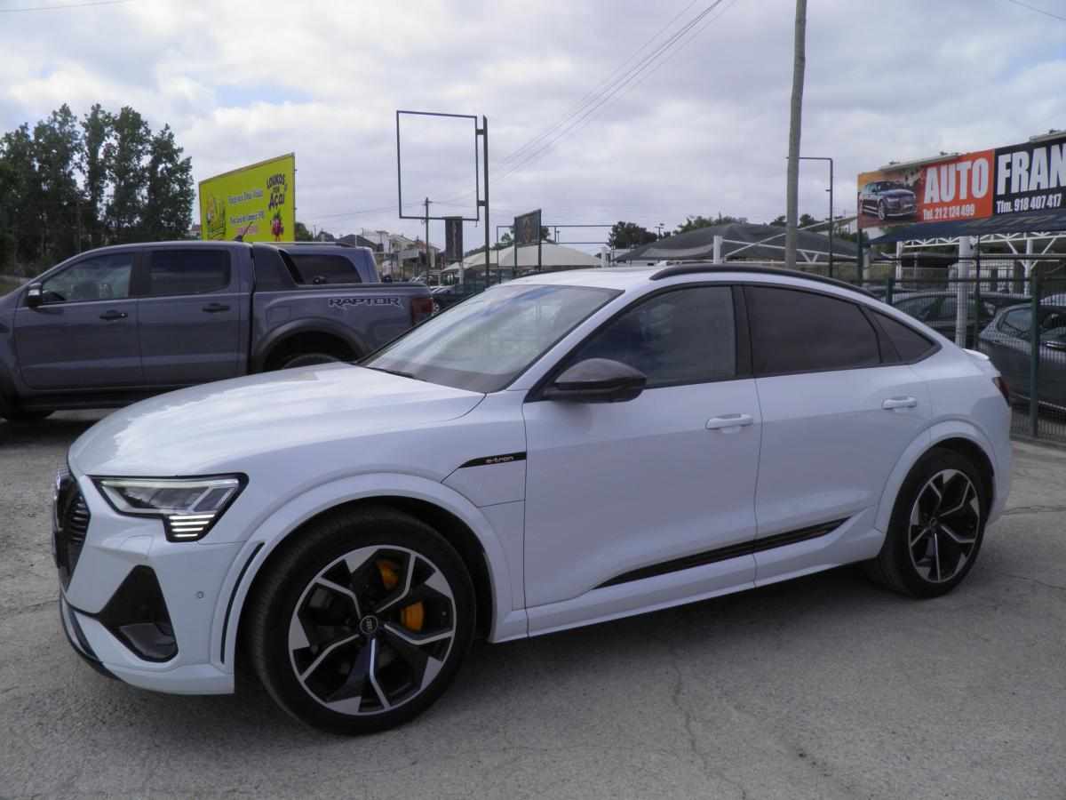 audi-e-tron-s-95-kwh-quattro-2022-eletrico