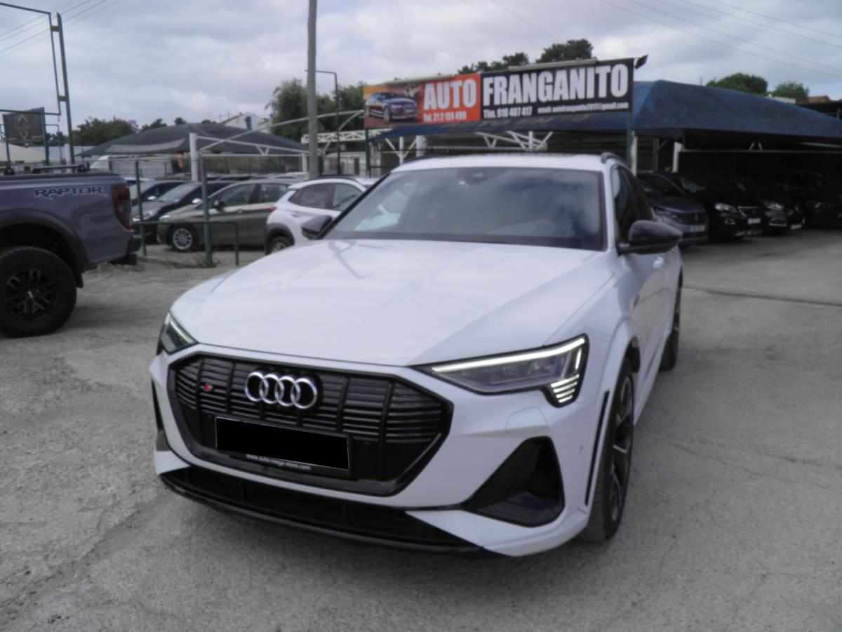 audi-e-tron-s-95-kwh-quattro-2022-eletrico