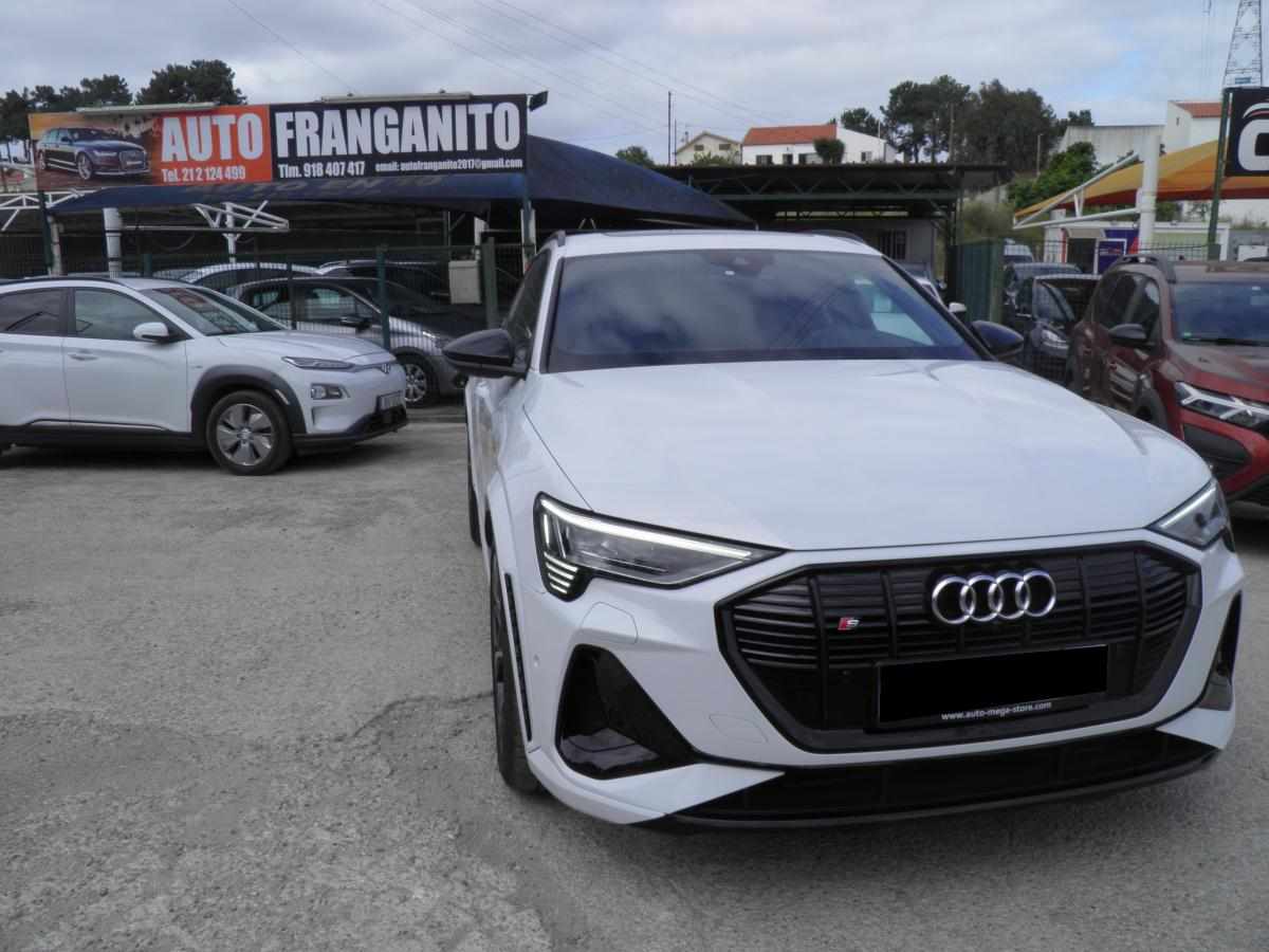 audi-e-tron-s-95-kwh-quattro-2022-eletrico