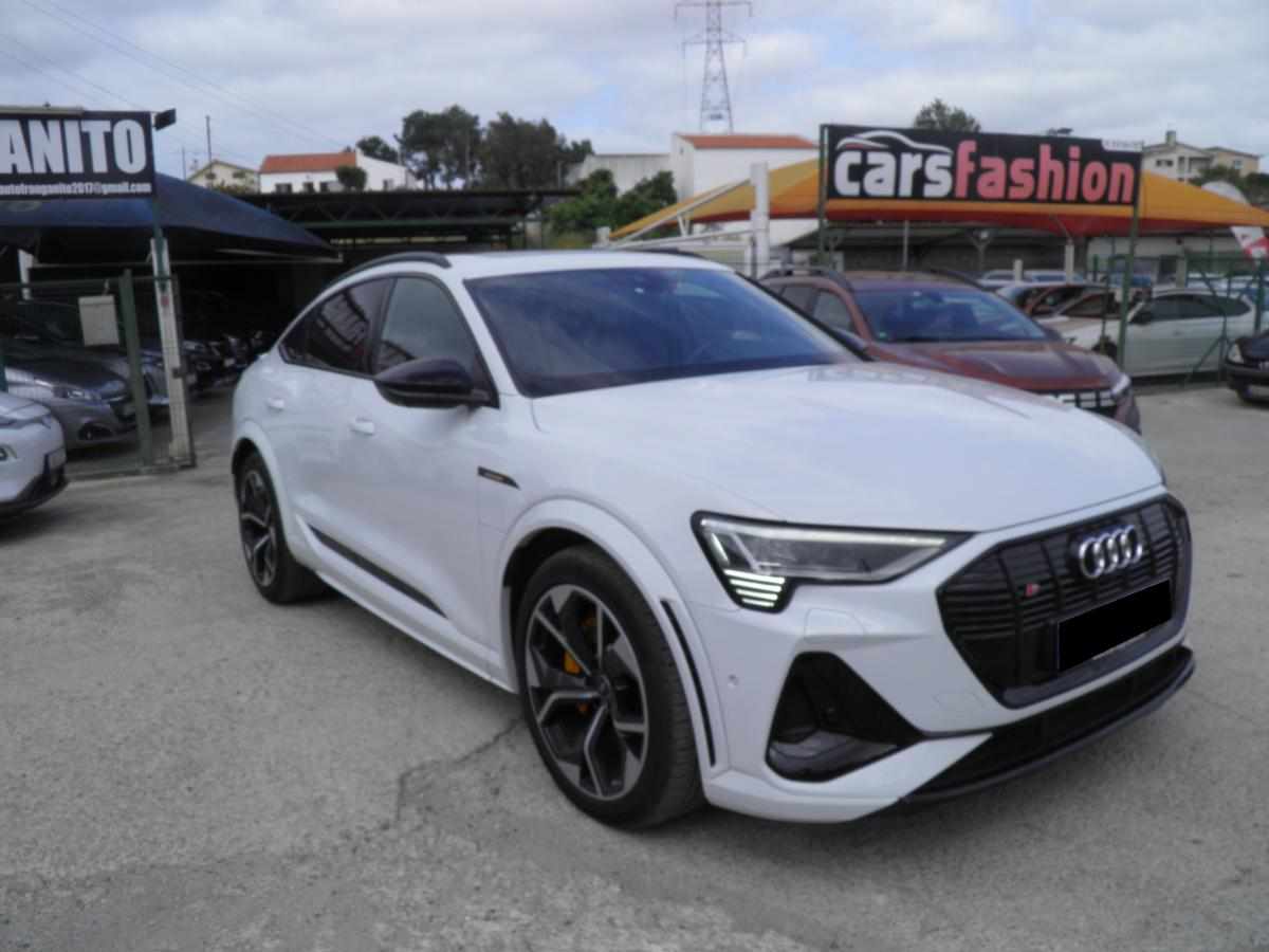 audi-e-tron-s-95-kwh-quattro-2022-eletrico