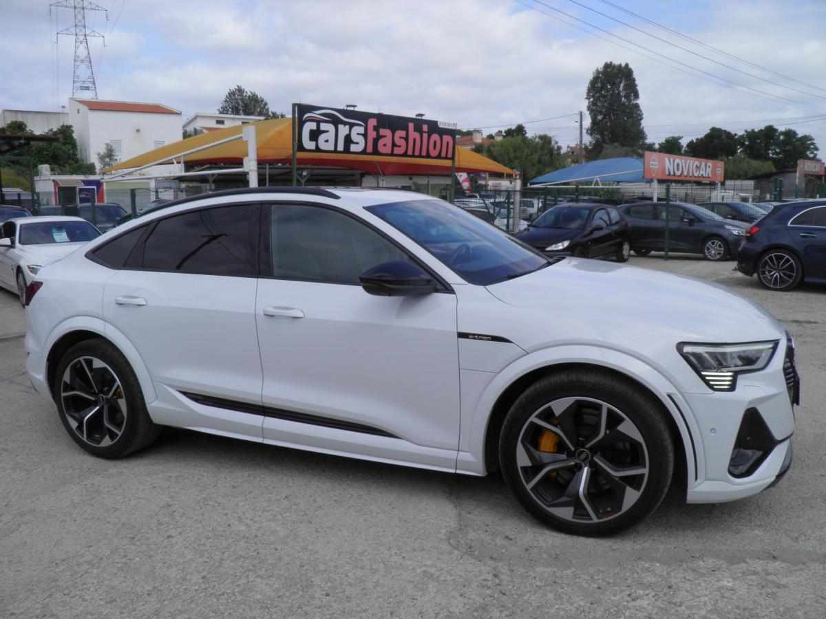 audi-e-tron-s-95-kwh-quattro-2022-eletrico