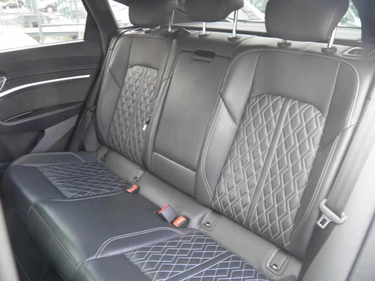 audi-e-tron-s-95-kwh-quattro-2022-eletrico