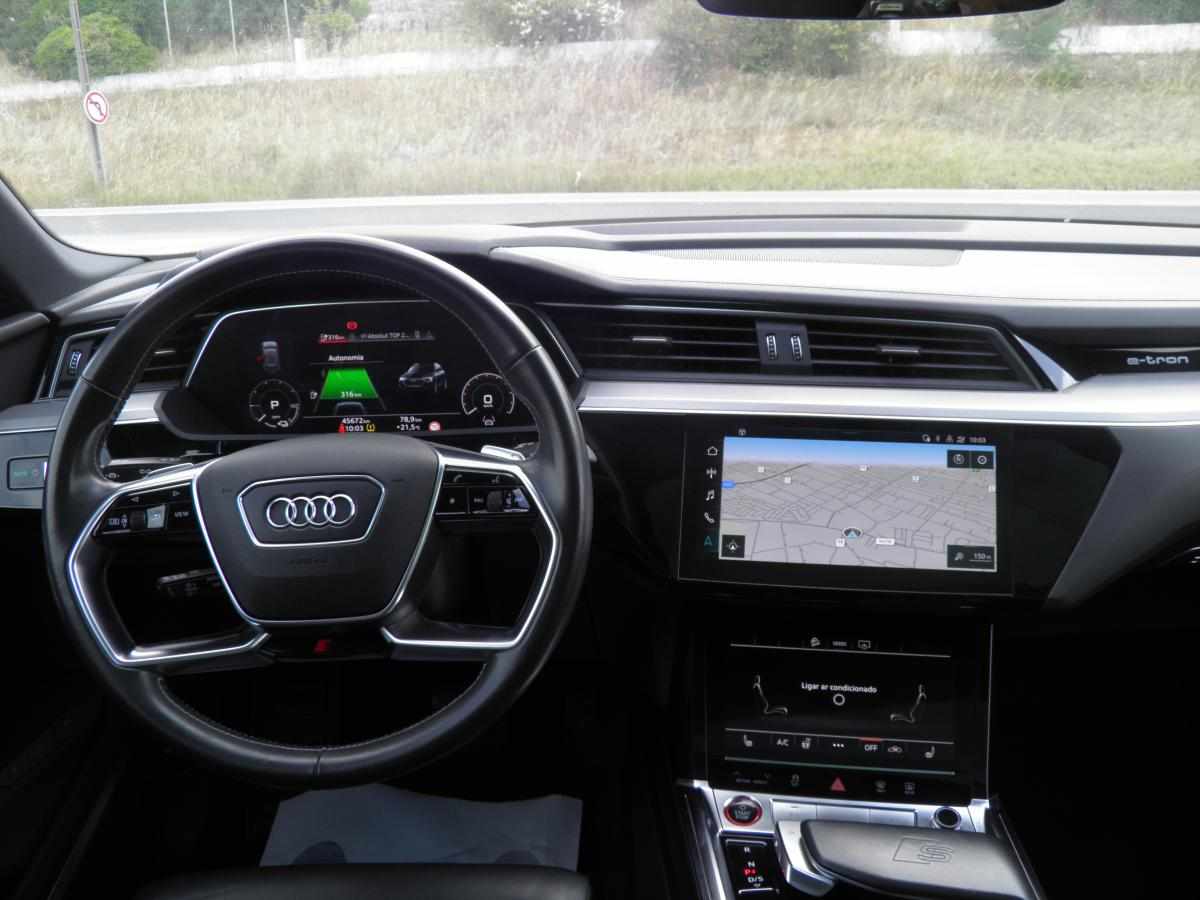 audi-e-tron-s-95-kwh-quattro-2022-eletrico