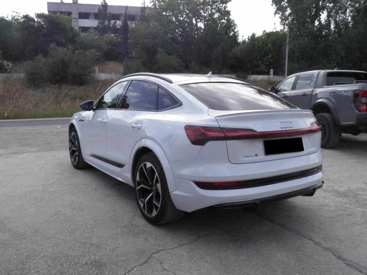 audi-e-tron-s-95-kwh-quattro-2022-eletrico