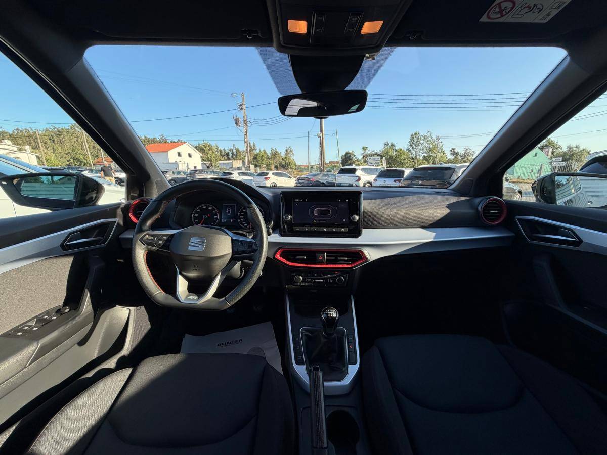seat-arona-2022-gasolina-999cc