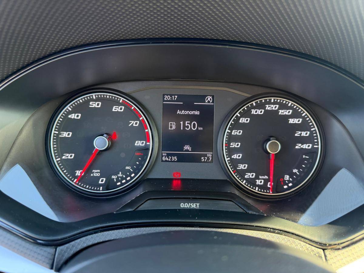 seat-arona-2022-gasolina-999cc